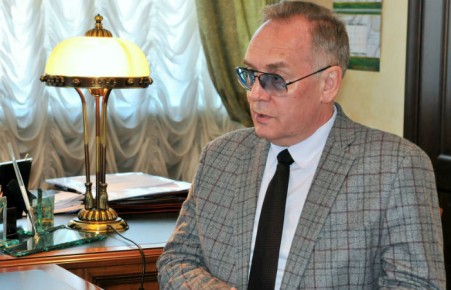 Николай Булакин сохранил за собой кресло мэра Абакана