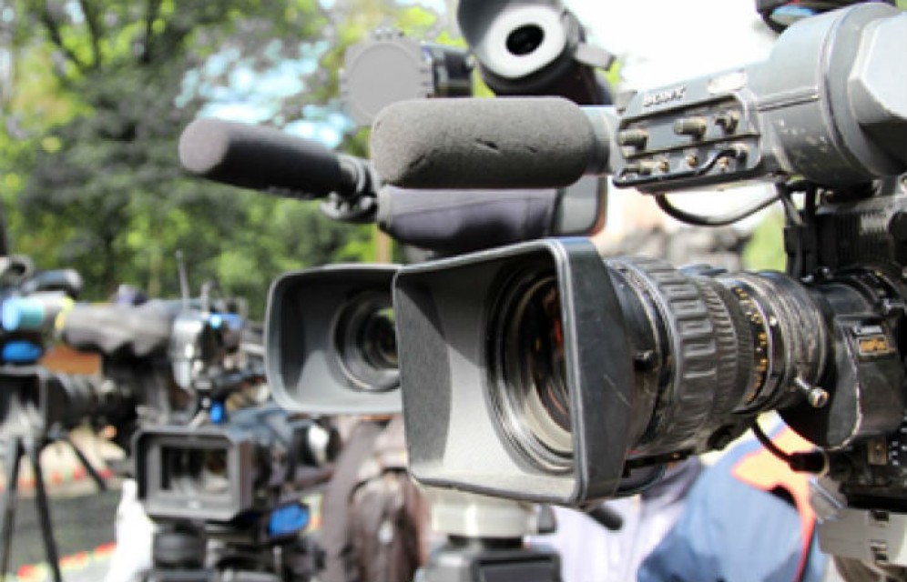 Перед вторым туром выборов главы Хакасии подсчитали, про кого из кандидатов чаще пишут СМИ