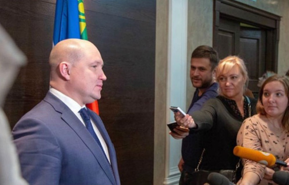 Врио Хакасии передал все обращения жителей, поступившие к нему, для работы новой команде избранного главы региона