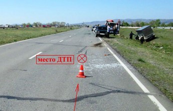 В Аскизком районе грузовик и «Жигули» не поделили трассу: один человек пострадал