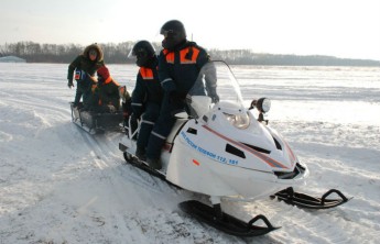 В хакасском поселке, где ищут пропавших снегоходчиков, появится пост спасателей