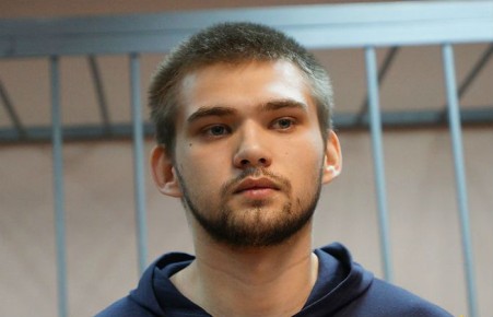 Ловивший покемонов в храме блогер признан виновным в оскорблении верующих